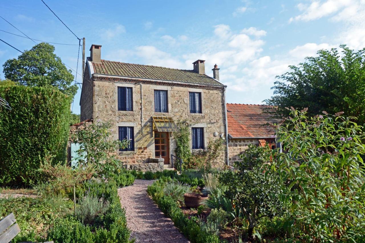 Le Bois Du Four Bed & Breakfast Arfeuilles Екстериор снимка