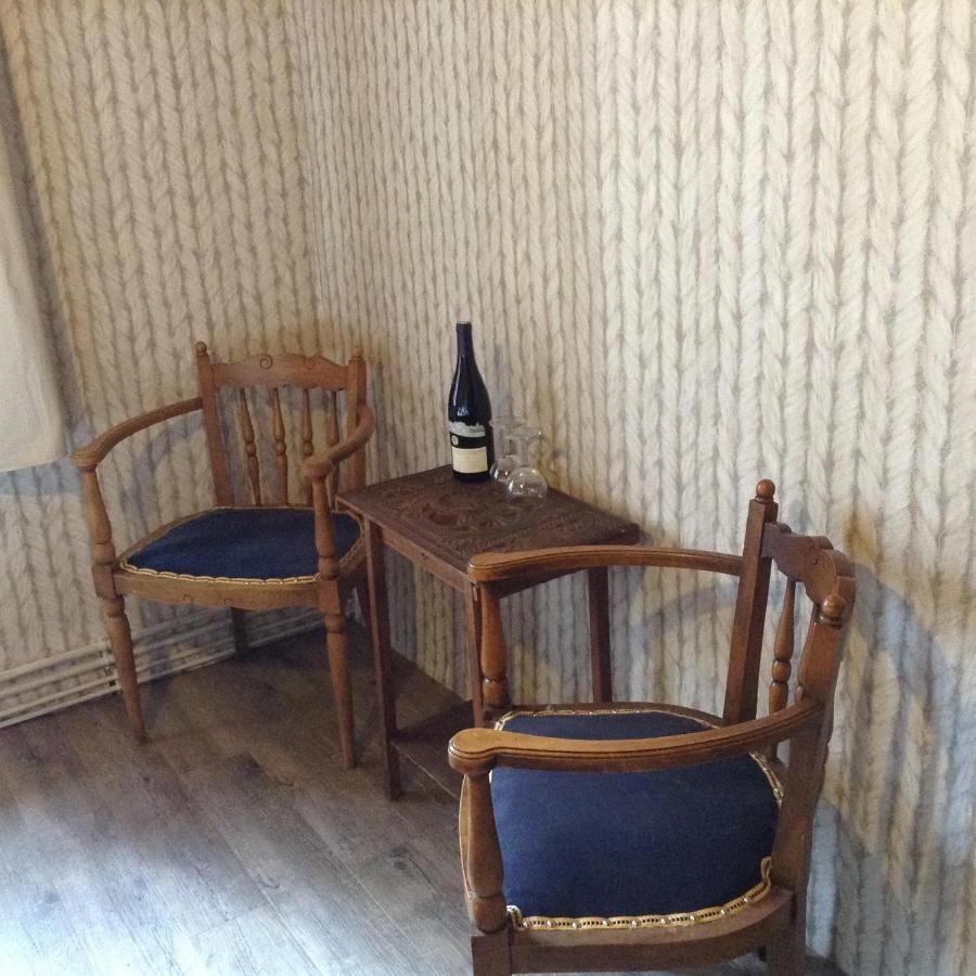 Le Bois Du Four Bed & Breakfast Arfeuilles Екстериор снимка