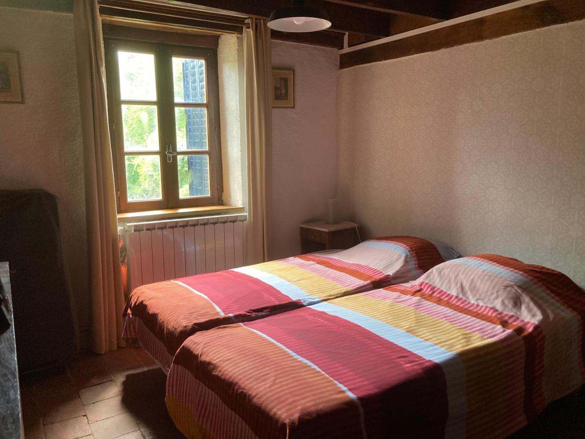 Le Bois Du Four Bed & Breakfast Arfeuilles Екстериор снимка
