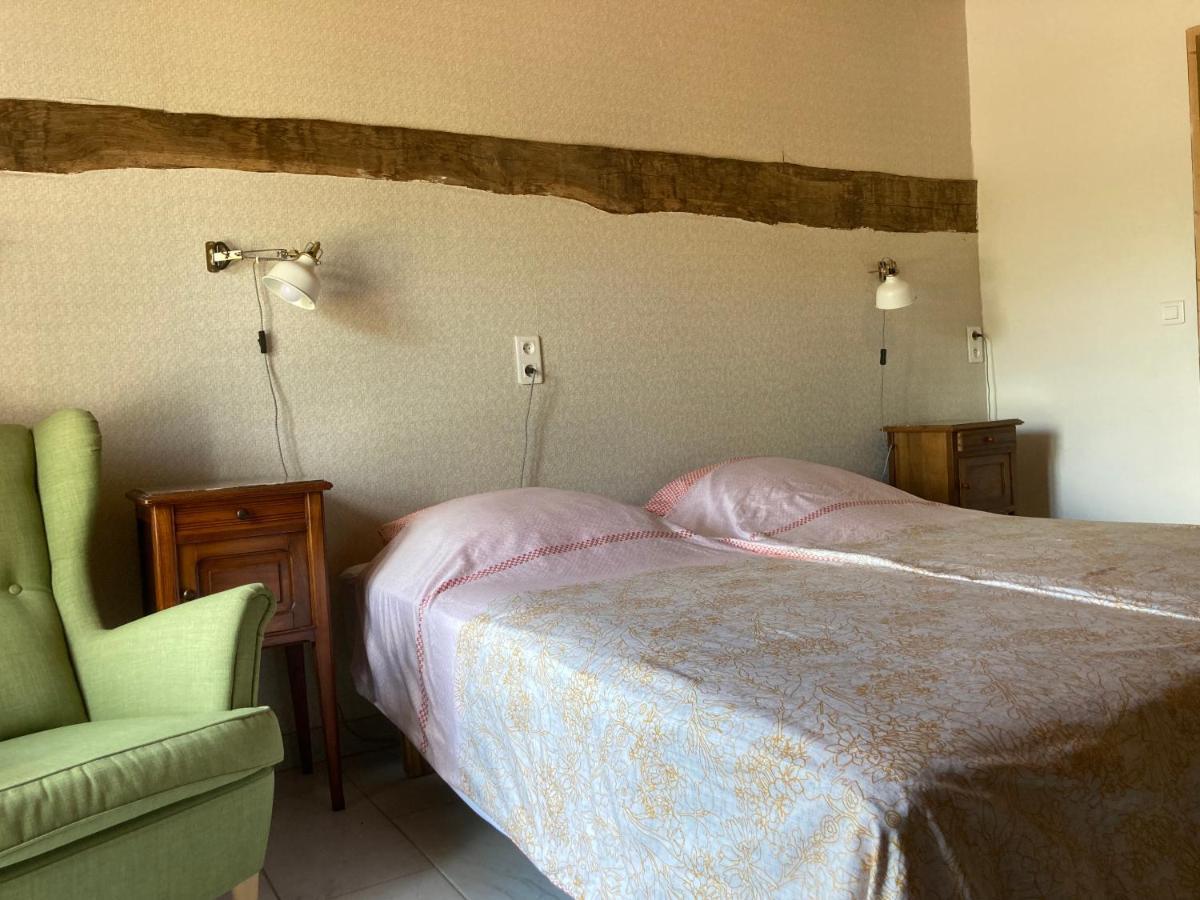 Le Bois Du Four Bed & Breakfast Arfeuilles Екстериор снимка