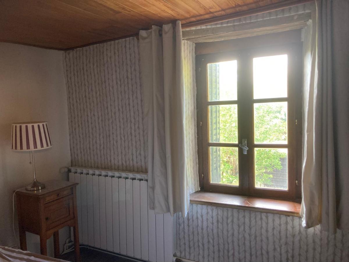 Le Bois Du Four Bed & Breakfast Arfeuilles Екстериор снимка